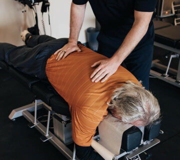 Chiropractic care service for patient